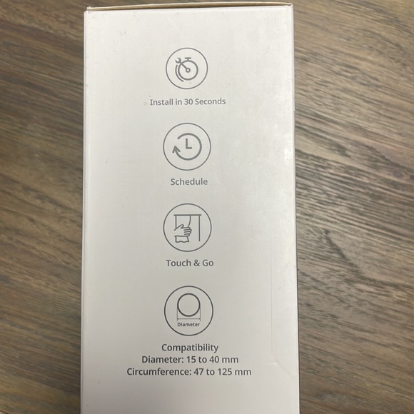 SwitchBot Curtain make your curtains smart. - Picture 2 of 4